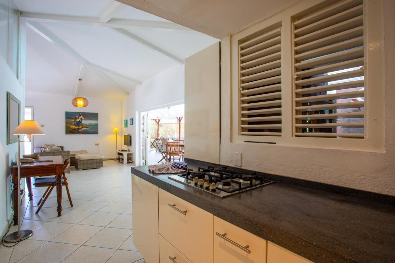 Piscadera Bay Bungalow Kolibri Willemstad Buitenkant foto
